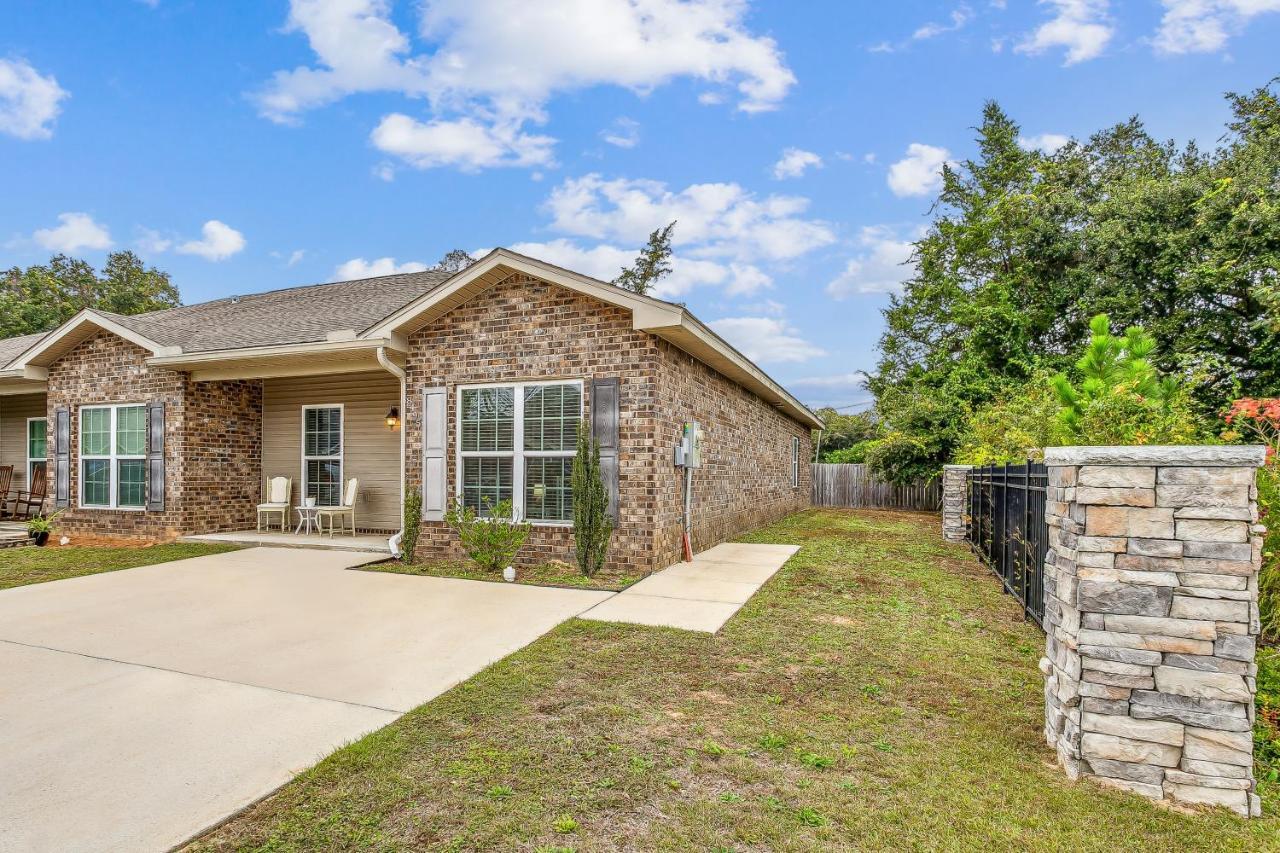 Lovely Town-Home In Pensacola Buitenkant foto